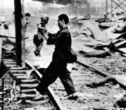 映像の記録、従軍慰安婦と大虐殺